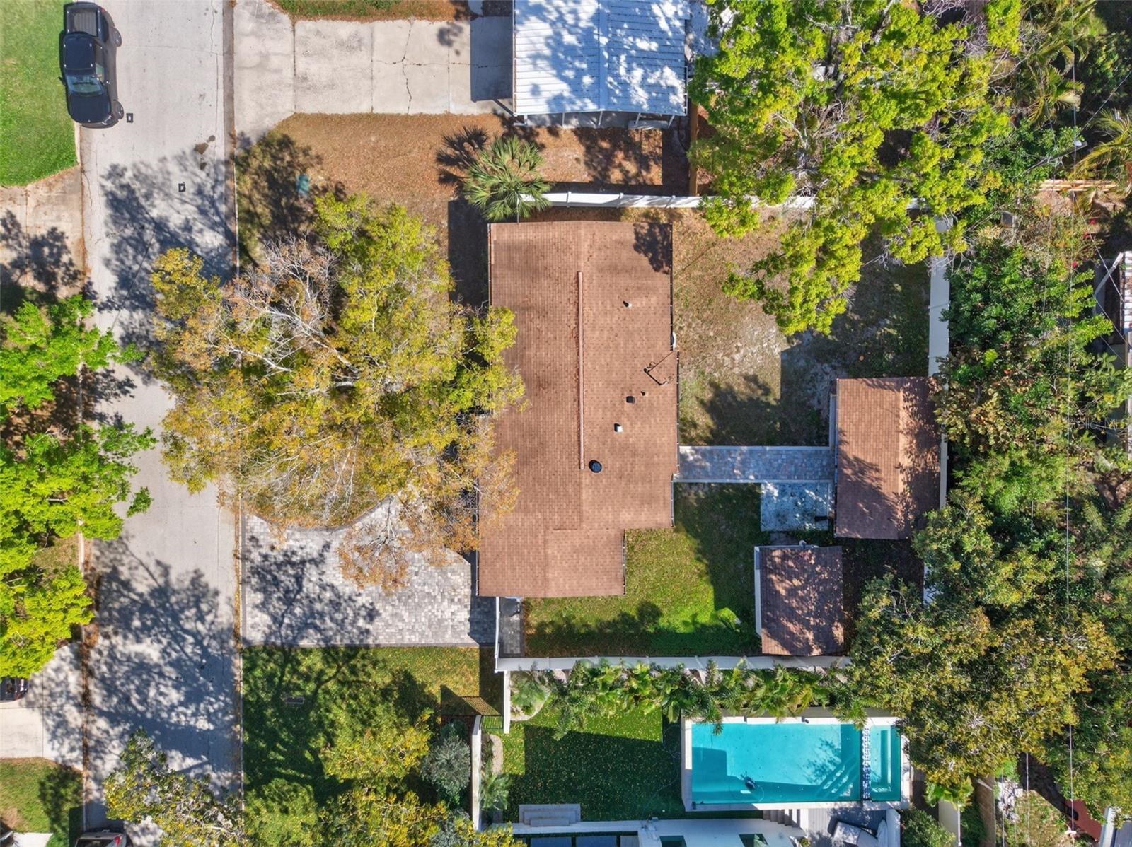 Image 26 of 31 For 4420 Pompano Drive Se