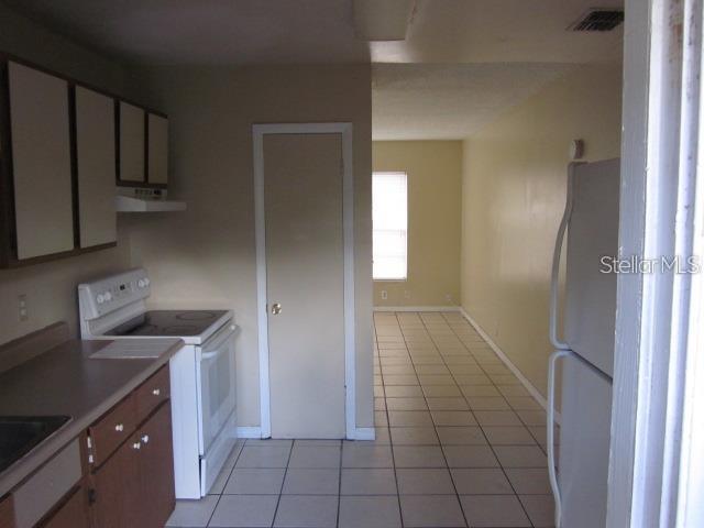 Image 6 of 8 For 8619 Mulberry Street B