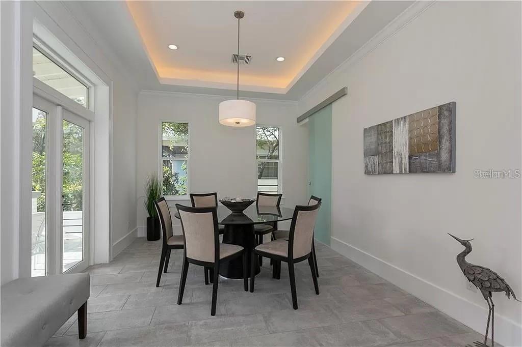 Image 13 of 30 For 3611 2nd Avenue N