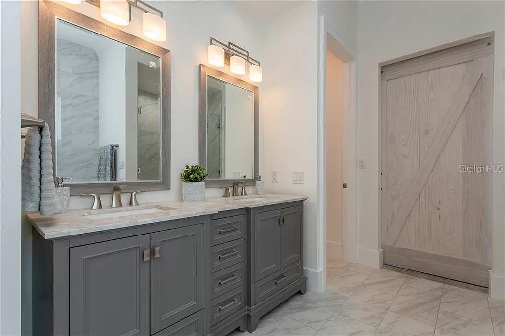 Image 19 of 30 For 3611 2nd Avenue N