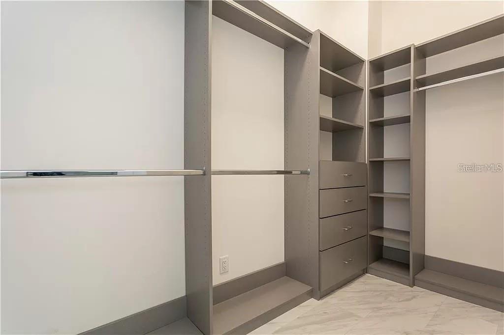 Image 20 of 30 For 3611 2nd Avenue N