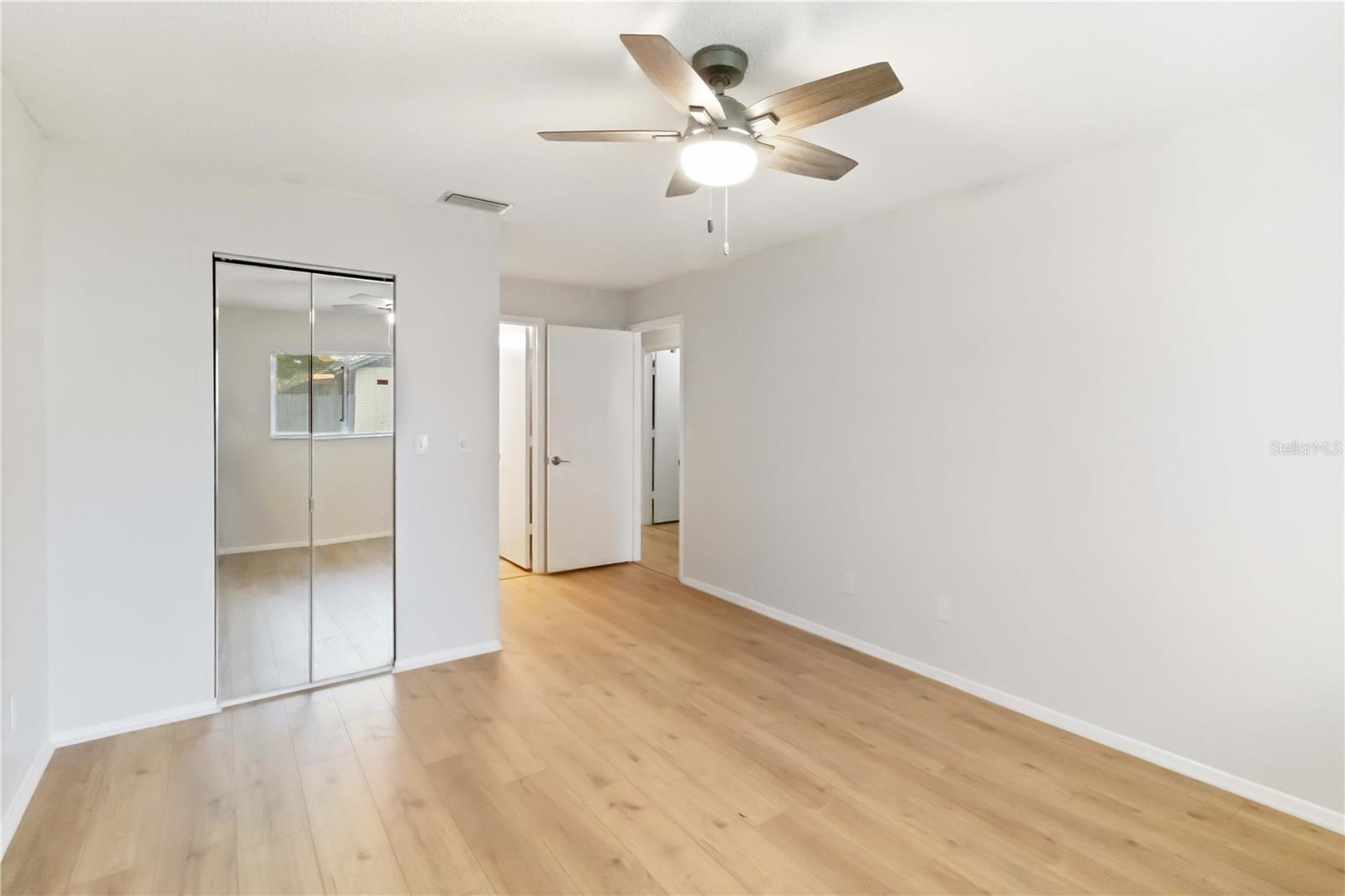 Image 10 of 23 For 602 Rodeo Drive