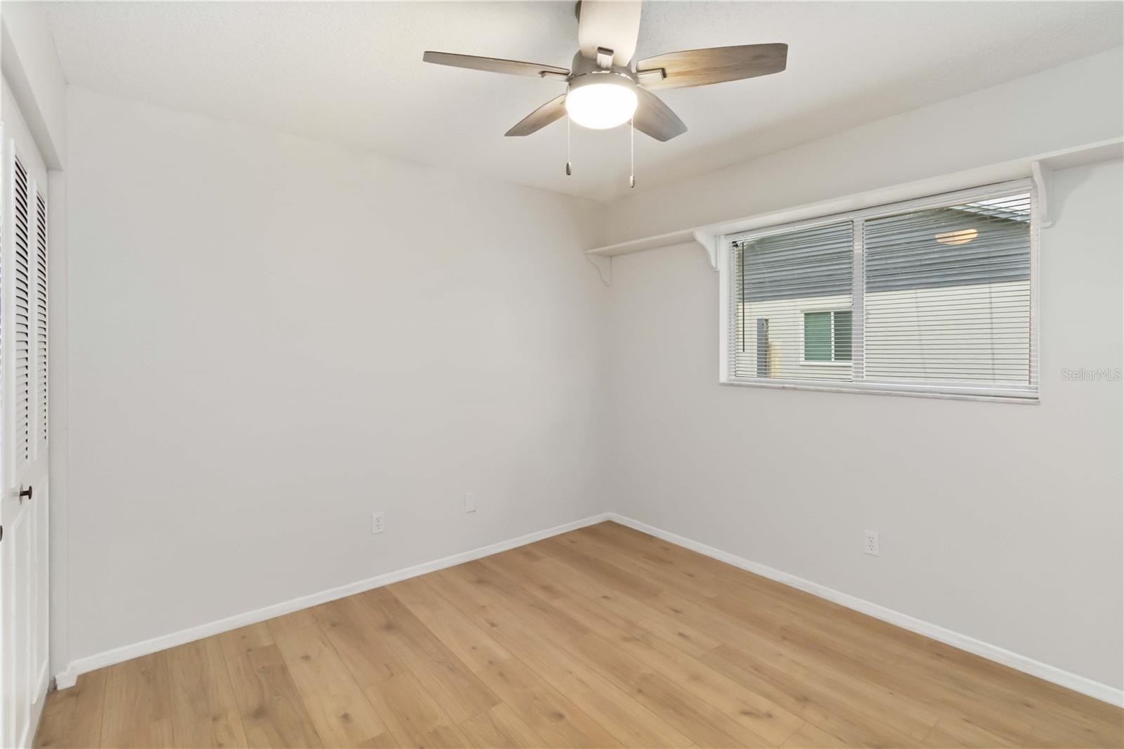 Image 13 of 23 For 602 Rodeo Drive