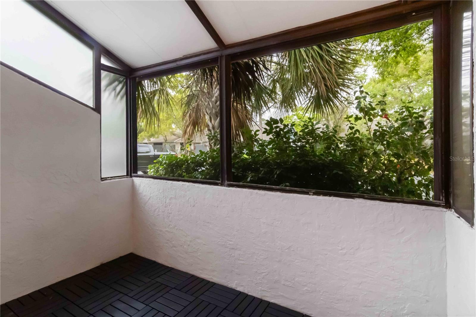 Image 22 of 23 For 602 Rodeo Drive