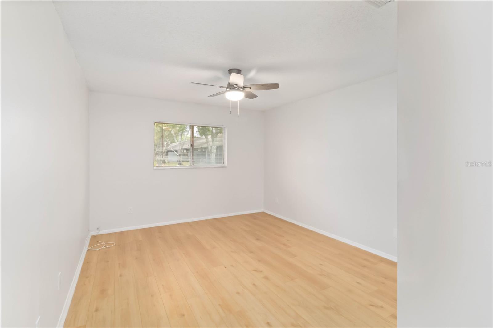 Image 8 of 23 For 602 Rodeo Drive