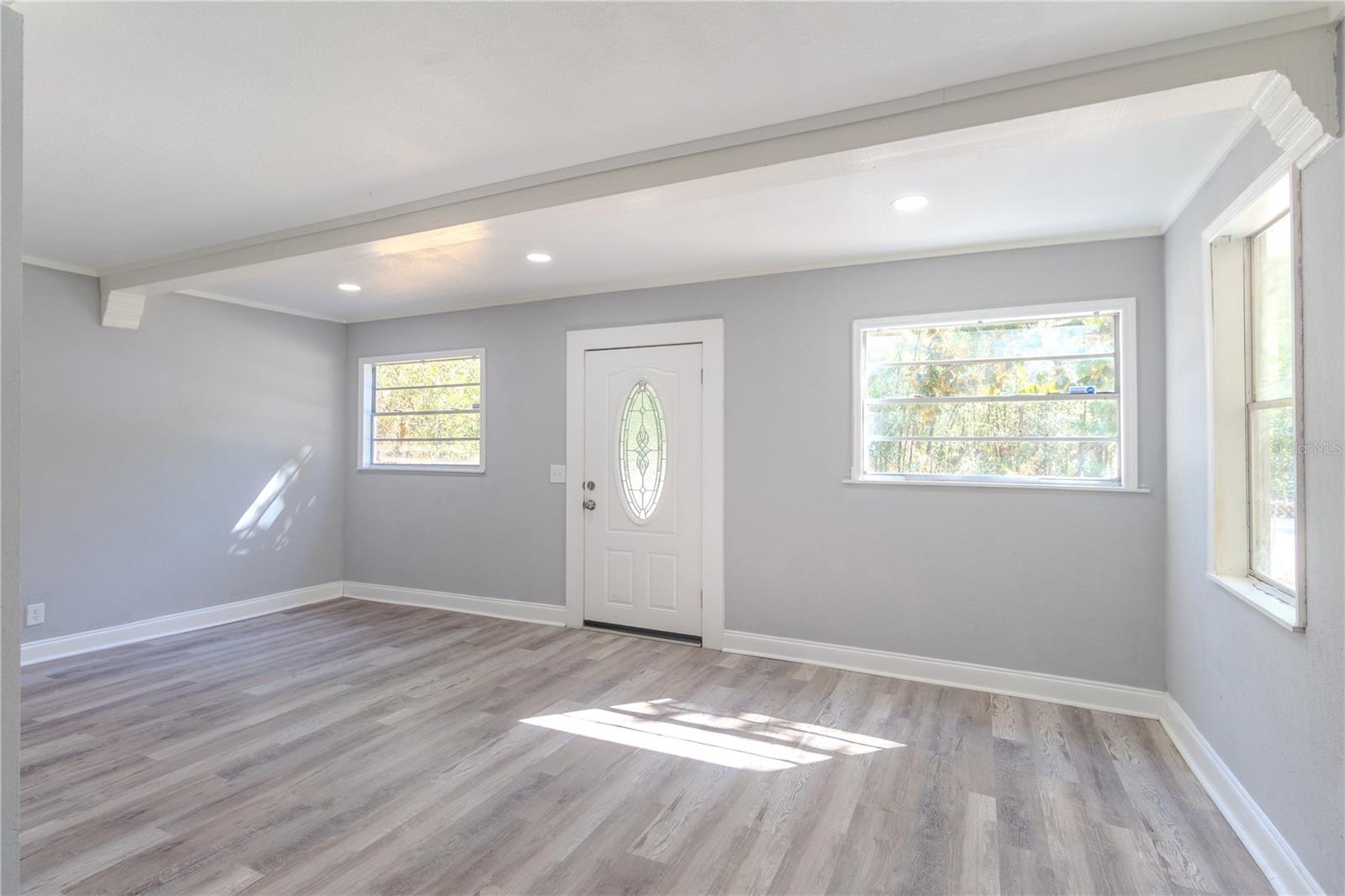 Image 11 of 32 For 7811 Watson Street