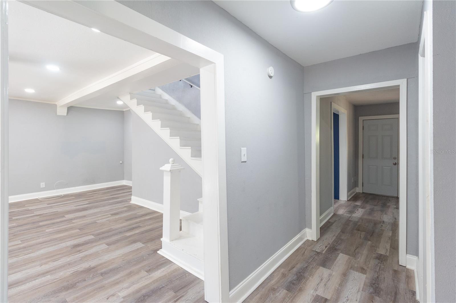 Image 13 of 32 For 7811 Watson Street