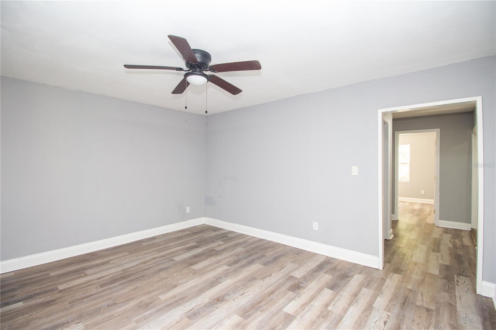 Image 21 of 32 For 7811 Watson Street