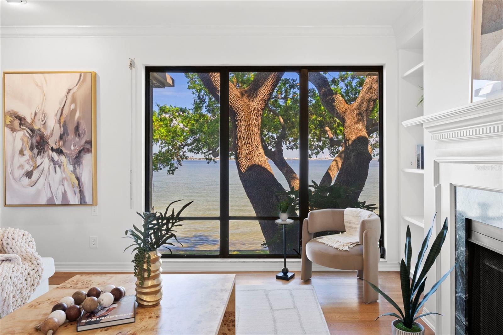 Image 13 of 84 For 5010 Bayshore Boulevard 4