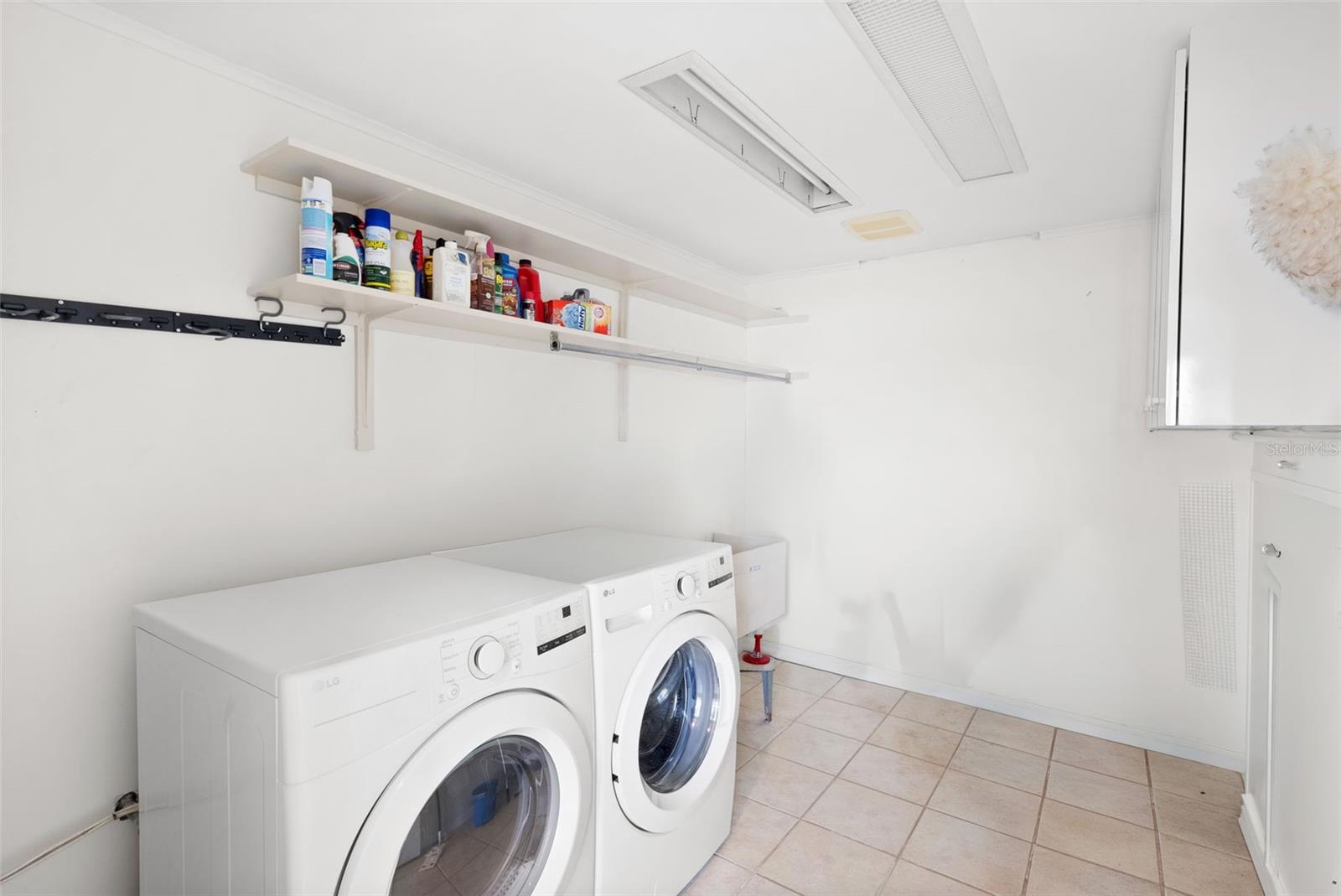 Image 57 of 84 For 5010 Bayshore Boulevard 4