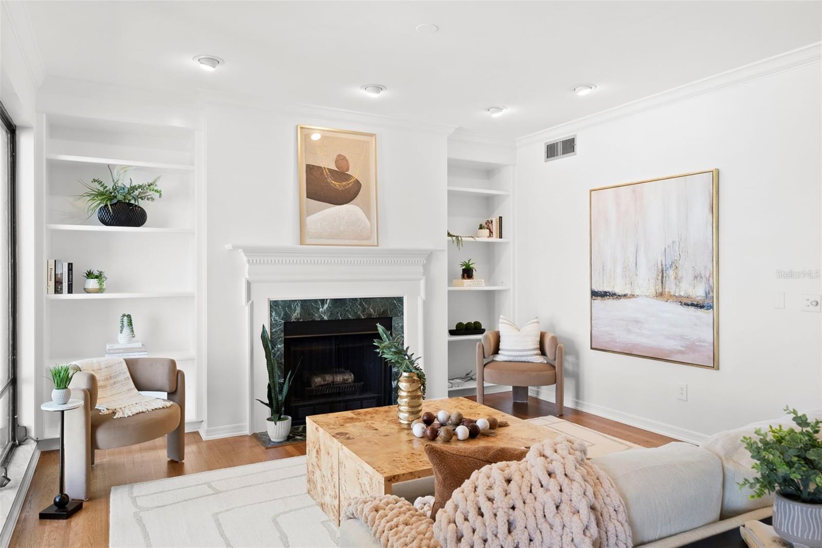 Image 9 of 84 For 5010 Bayshore Boulevard 4