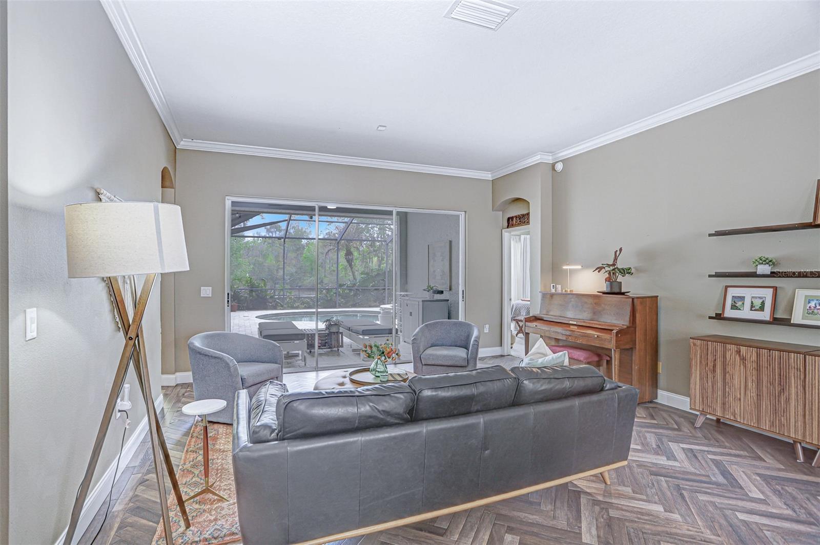 Image 6 of 65 For 5622 Osprey Park Place