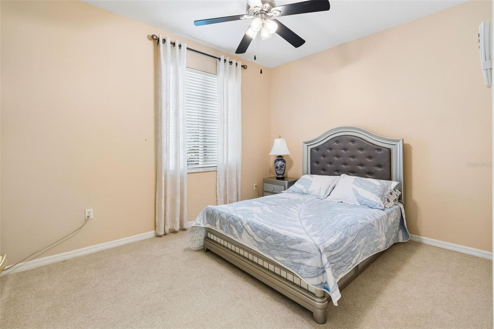 Image 27 of 80 For 20930 Jaffa Lane