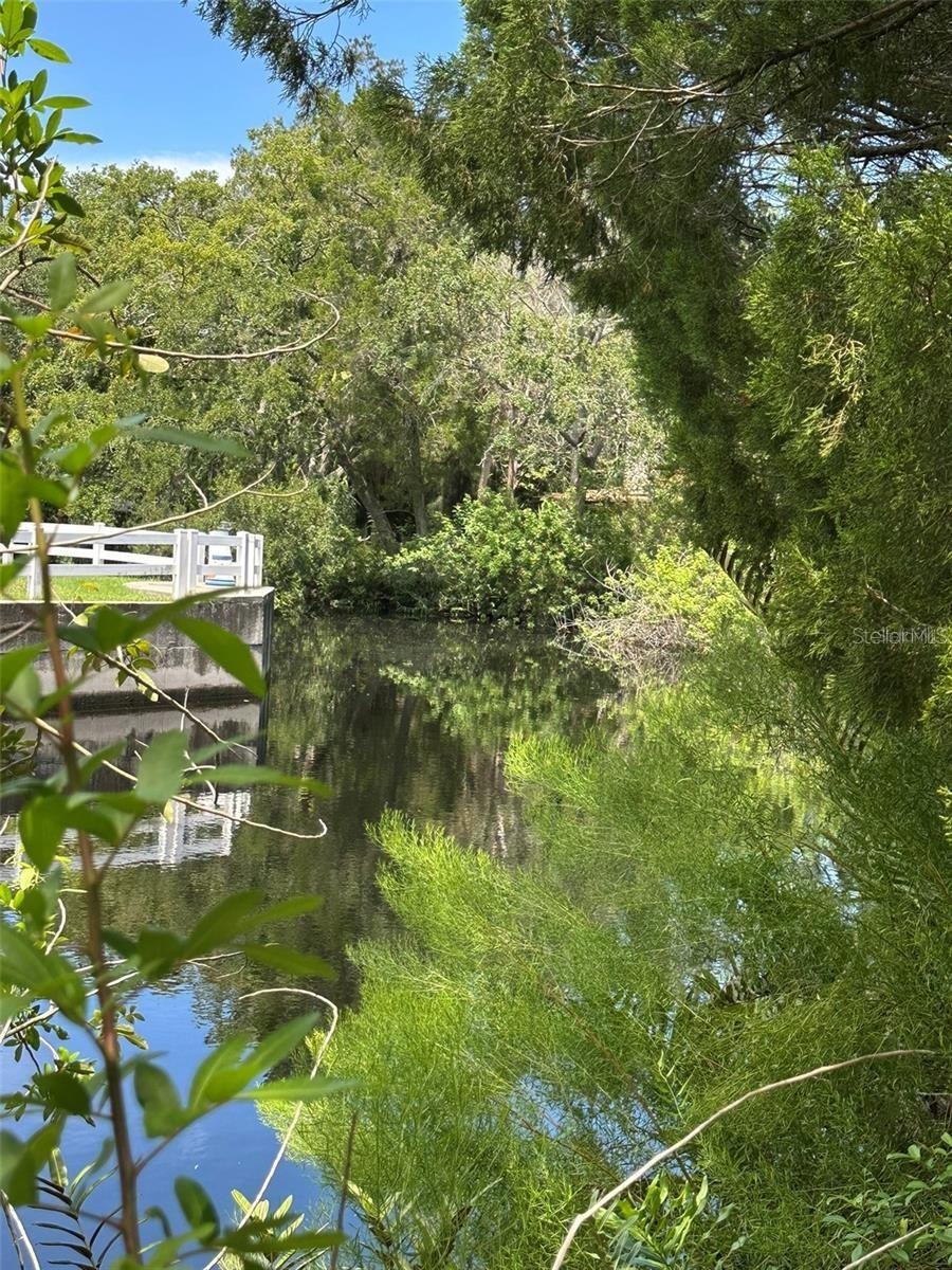 Image 5 of 6 For 14569 Coral Drive