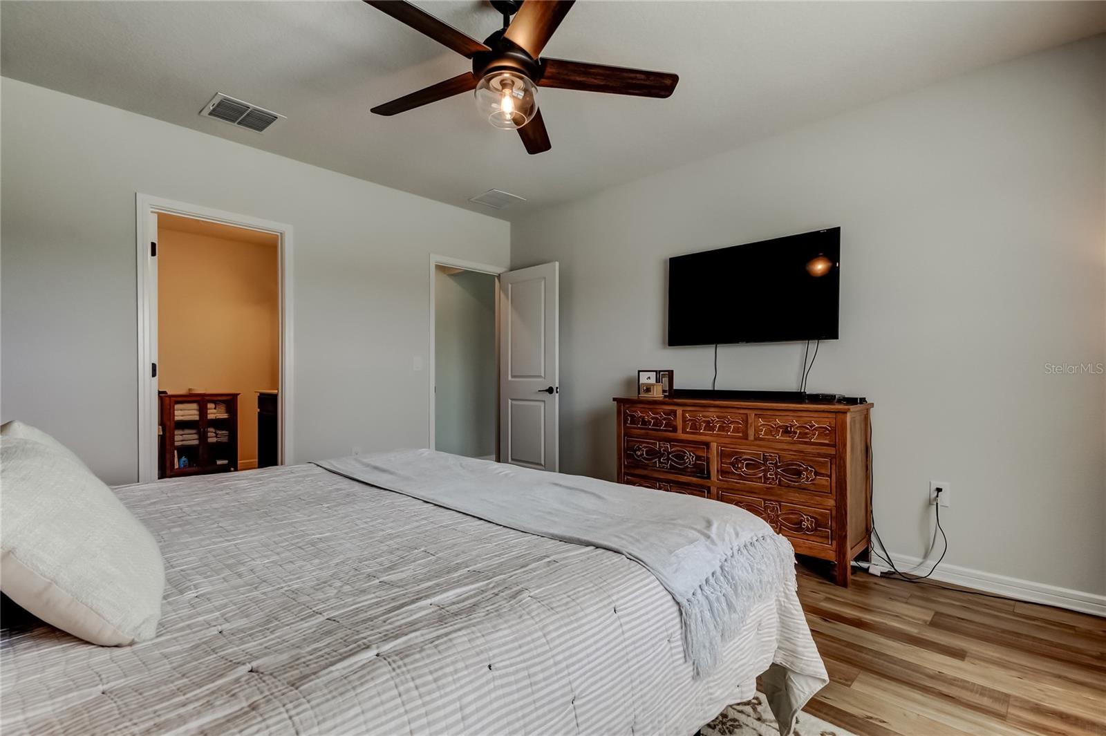 Image 27 of 41 For 6364 Dutton Drive