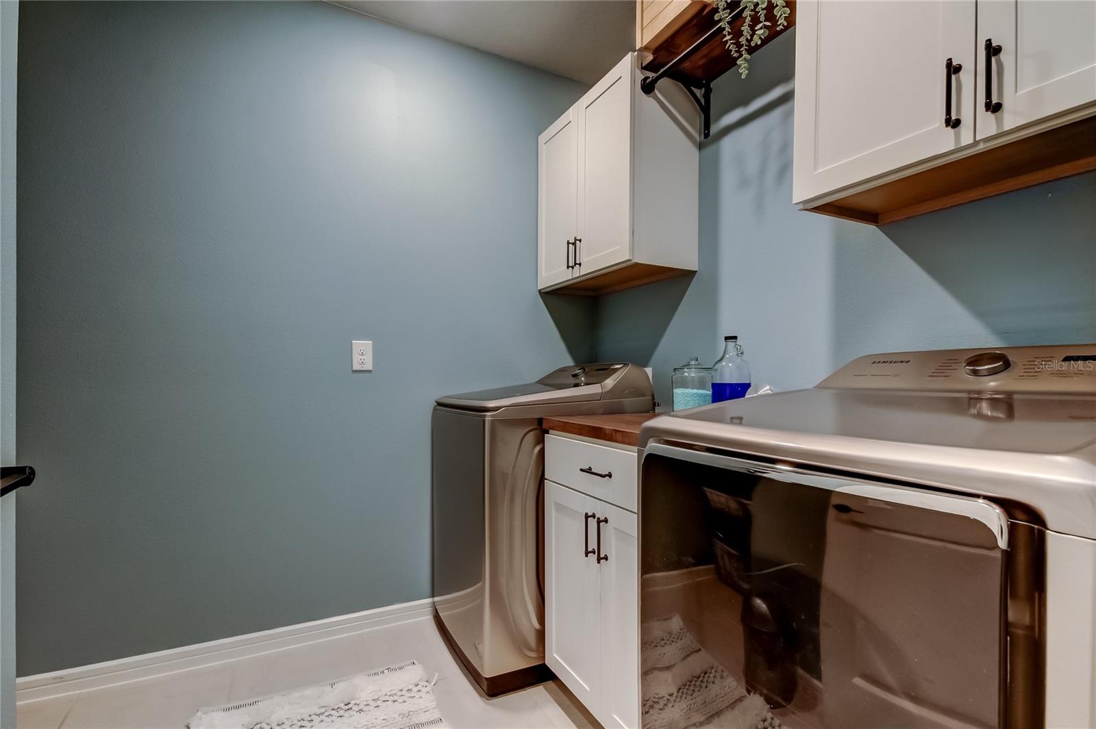 Image 32 of 41 For 6364 Dutton Drive