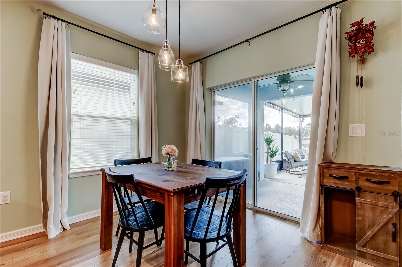 Image 7 of 41 For 6364 Dutton Drive