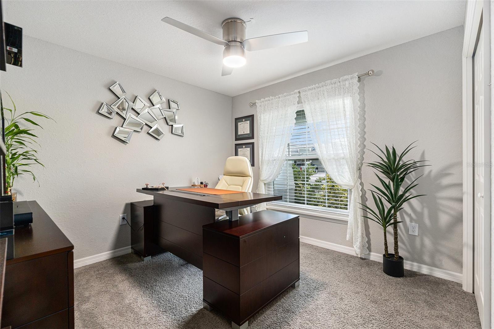 Image 6 of 33 For 6436 Pebblebrooke Way