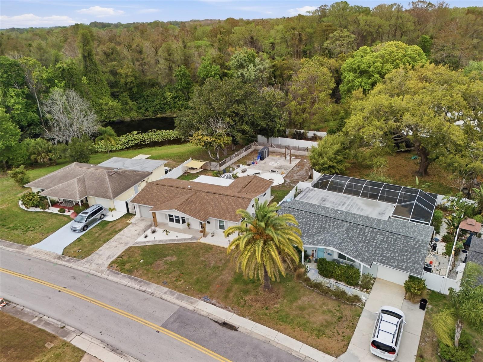 Image 27 of 30 For 7209 Magnolia Valley Drive