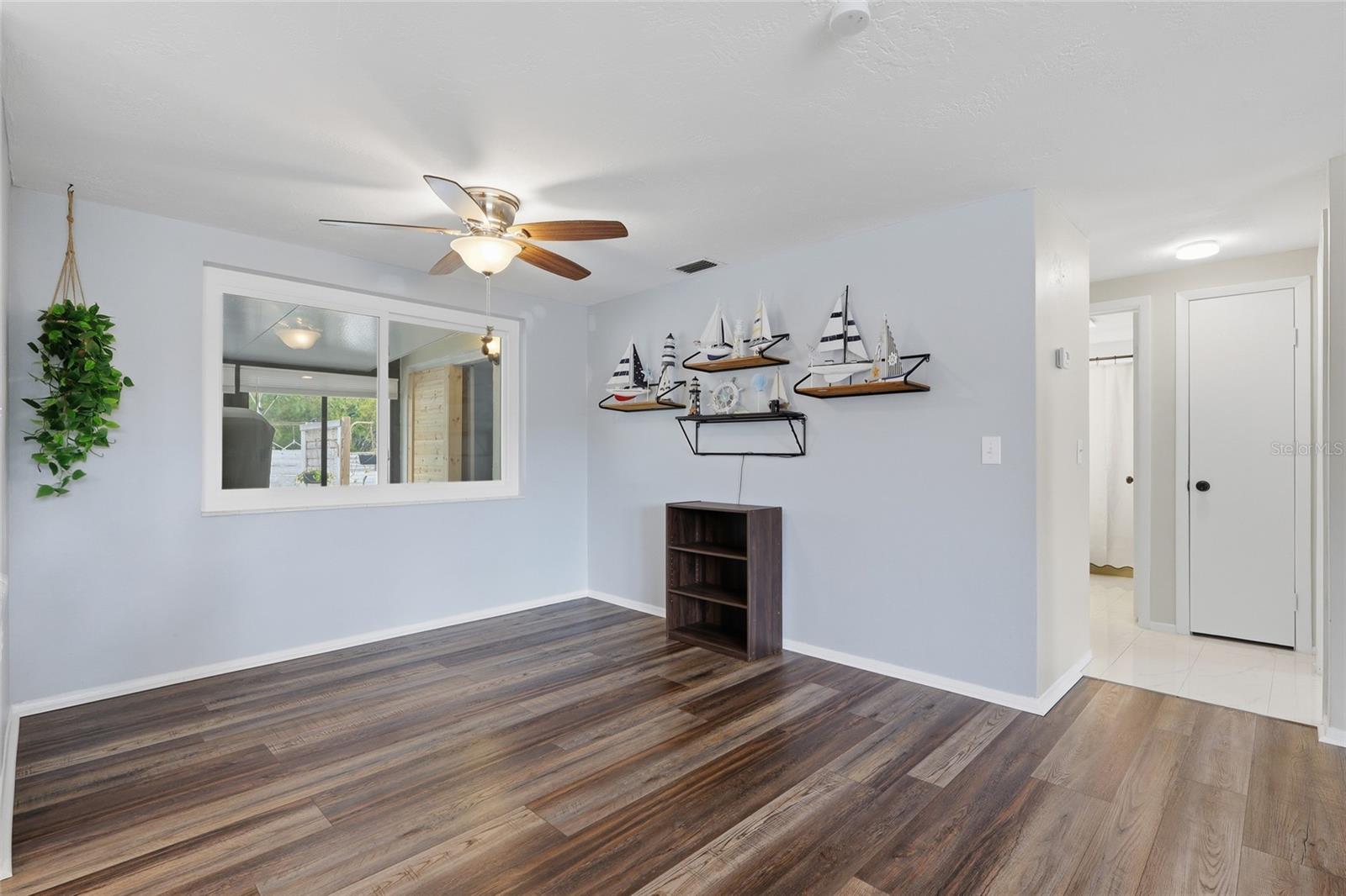 Image 6 of 30 For 7209 Magnolia Valley Drive