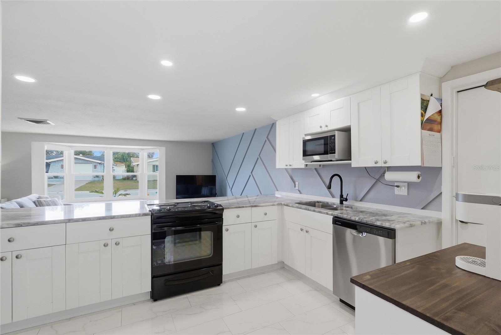 Image 9 of 30 For 7209 Magnolia Valley Drive