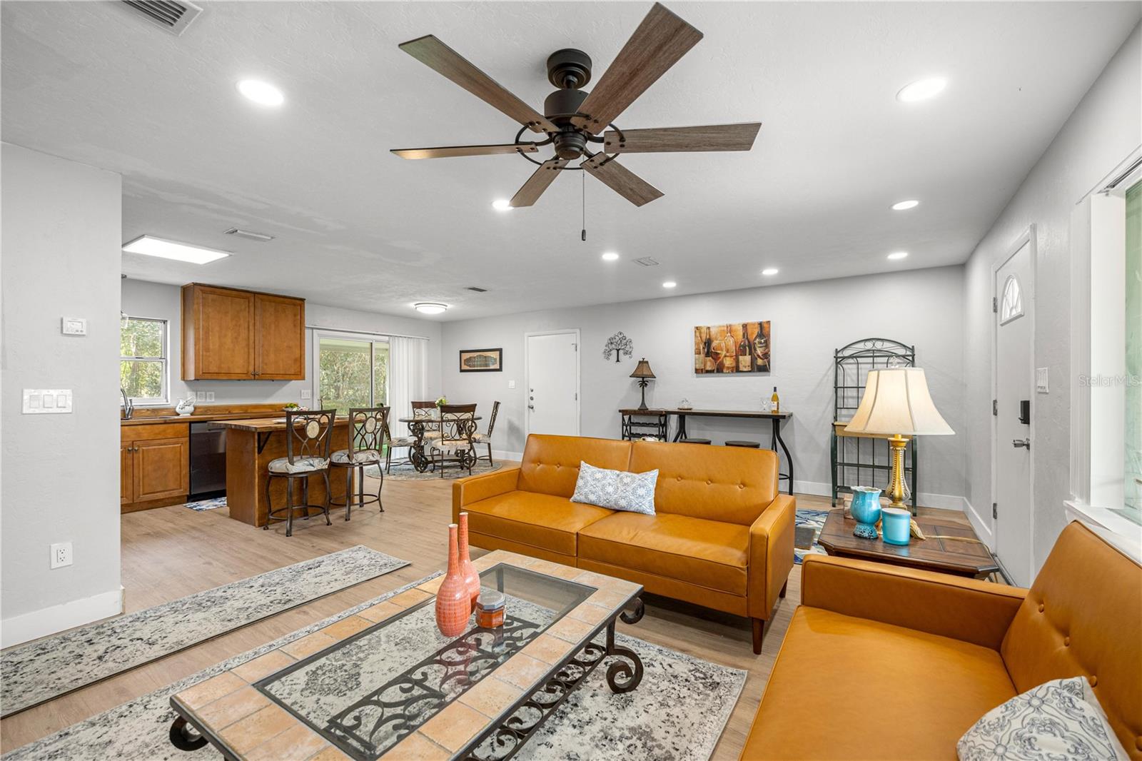 Image 4 of 26 For 16675 143rd Avenue