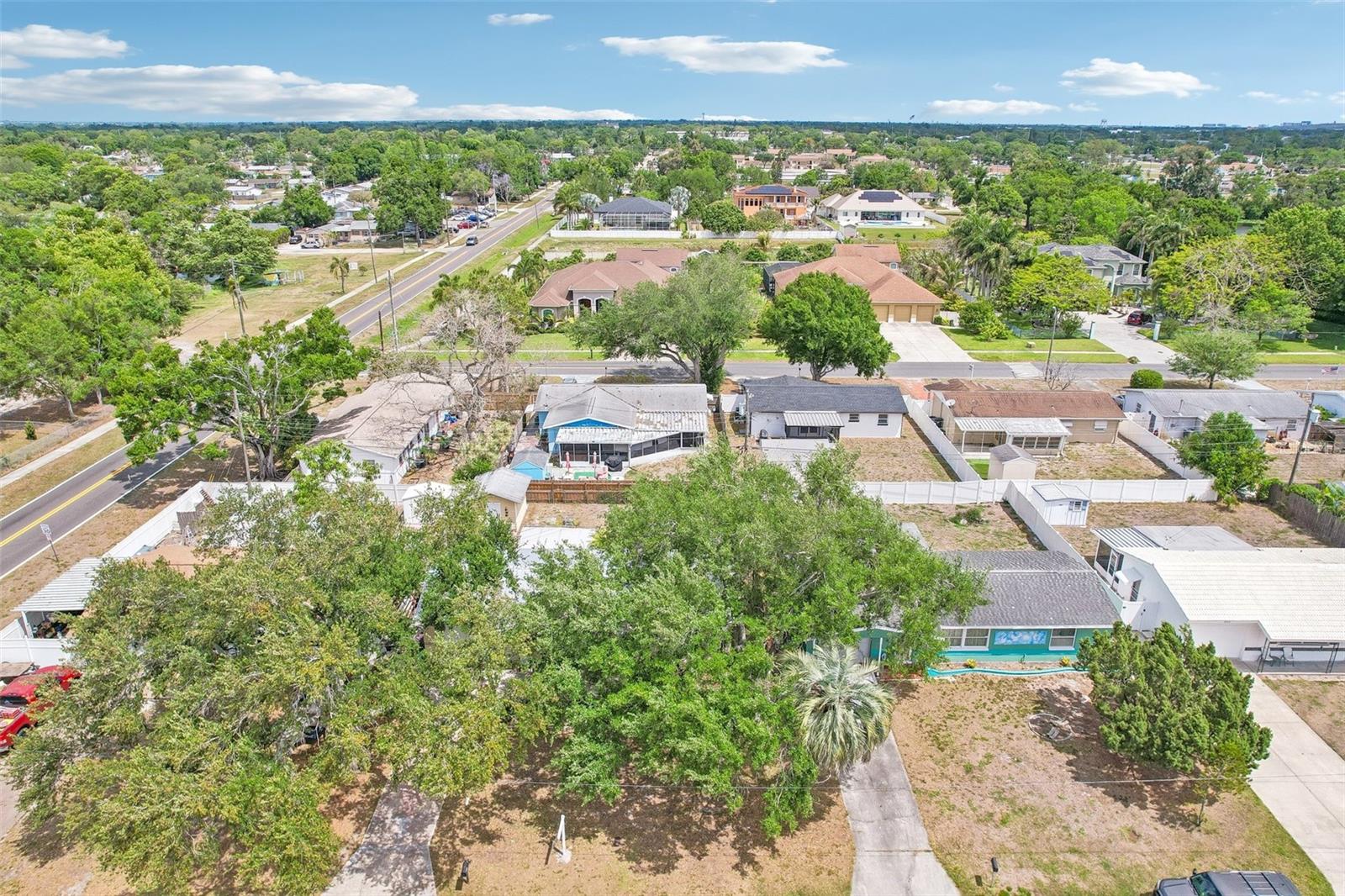 Image 25 of 27 For 5775 57th Avenue N