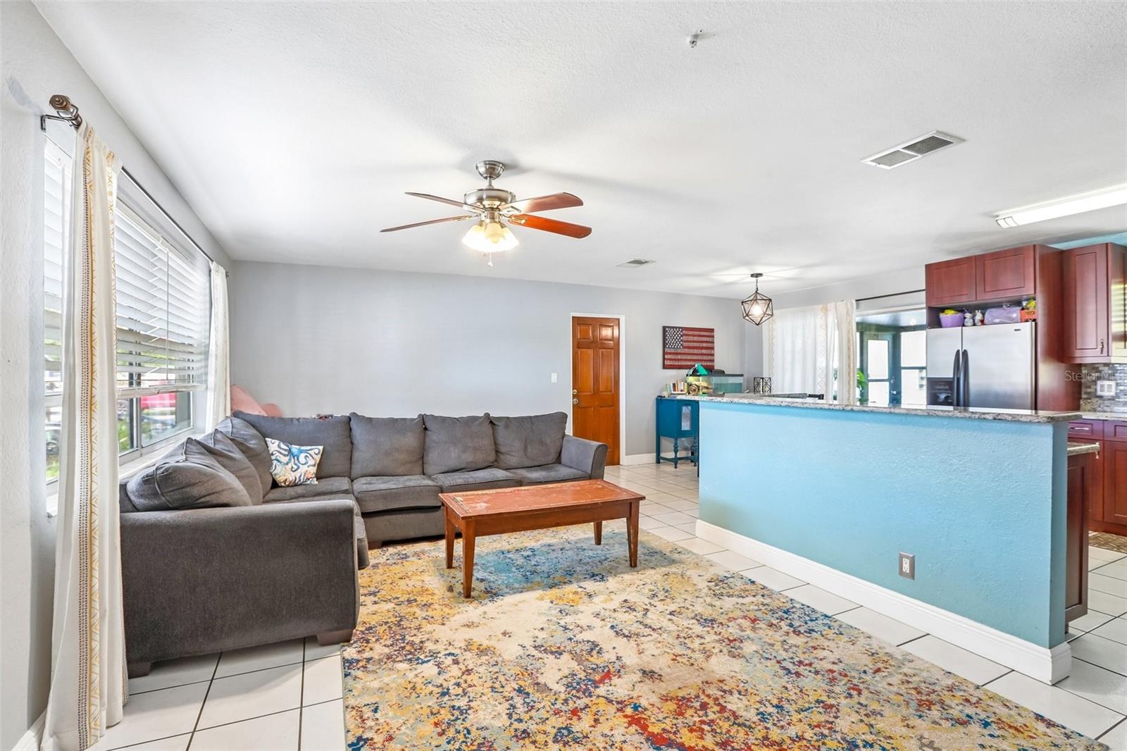 Image 4 of 27 For 5775 57th Avenue N