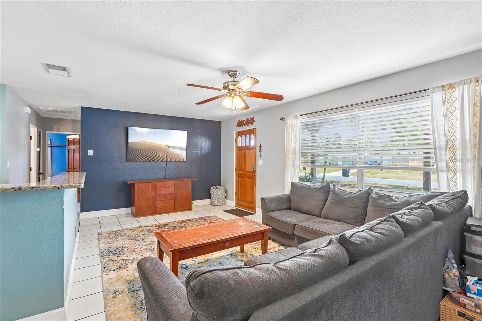 Image 6 of 27 For 5775 57th Avenue N