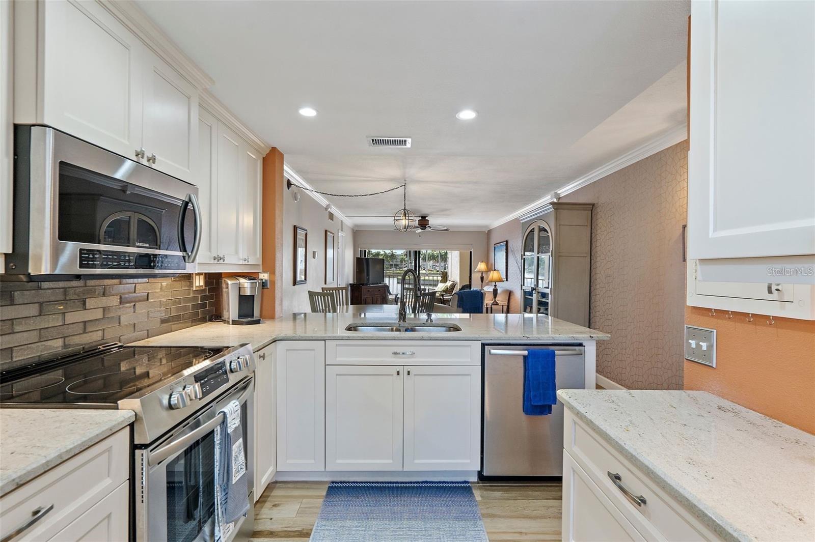 Image 12 of 33 For 6277 Bahia Del Mar Boulevard 110