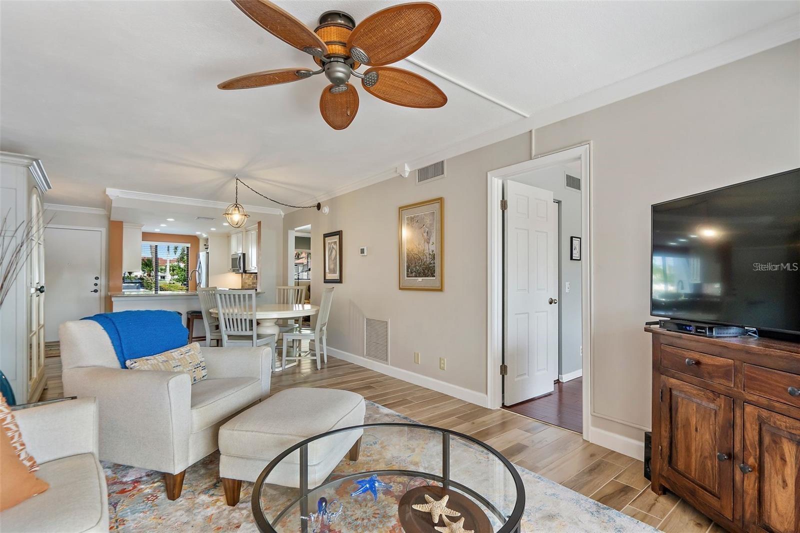 Image 6 of 33 For 6277 Bahia Del Mar Boulevard 110