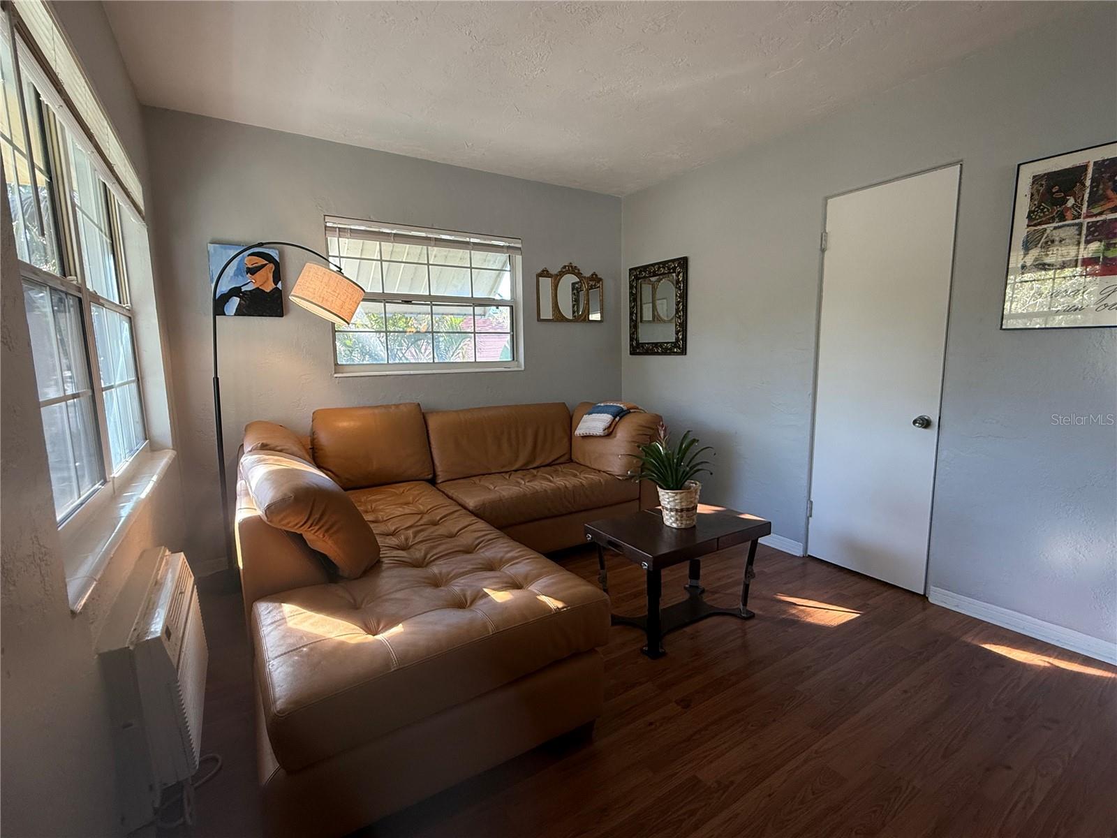 Image 22 of 32 For 1201 Highland Street N