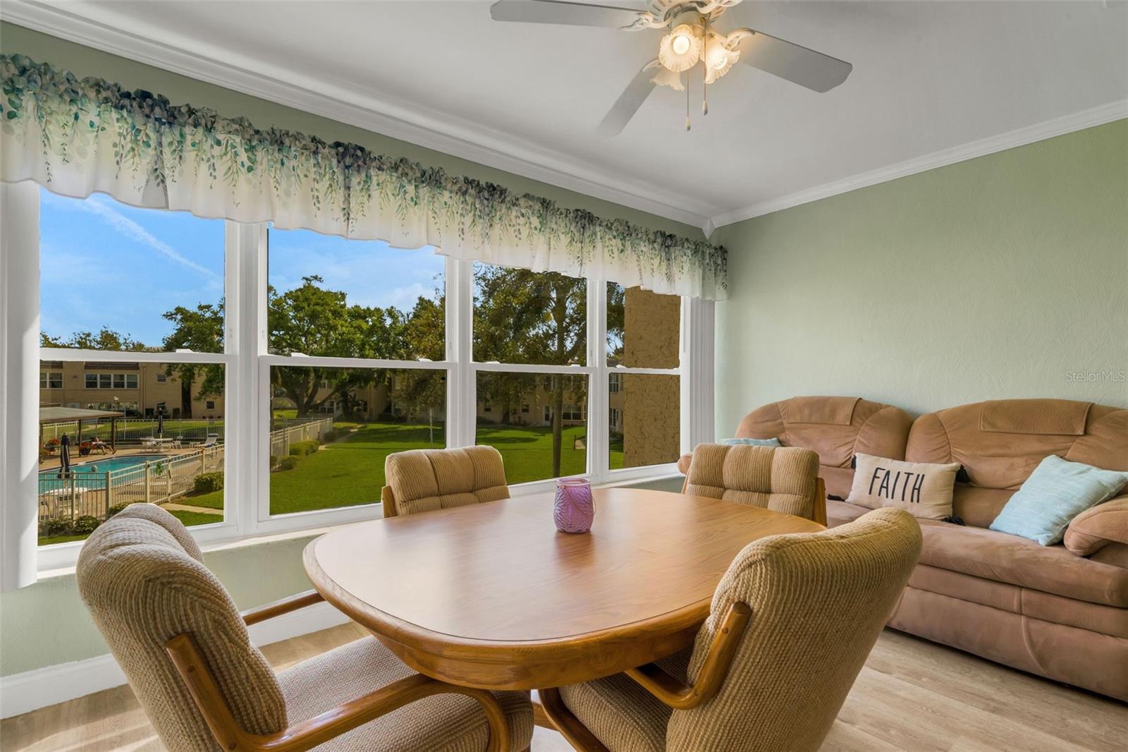 Image 11 of 30 For 203 Aspen Circle 203