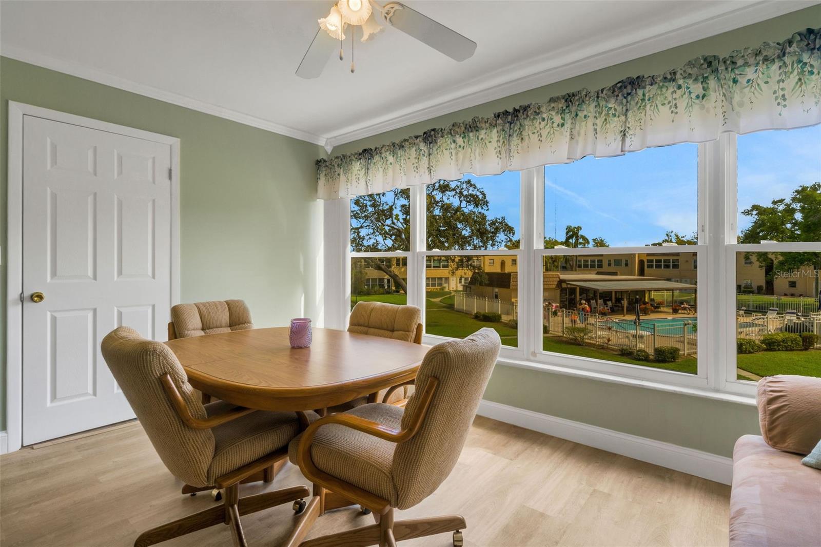 Image 12 of 30 For 203 Aspen Circle 203