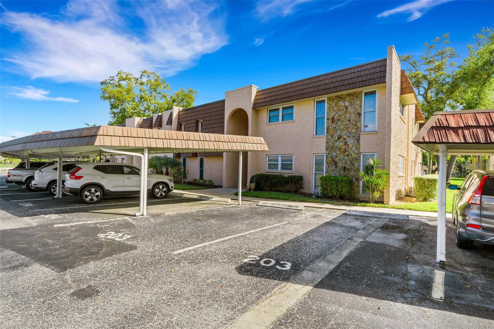 Image 4 of 30 For 203 Aspen Circle 203