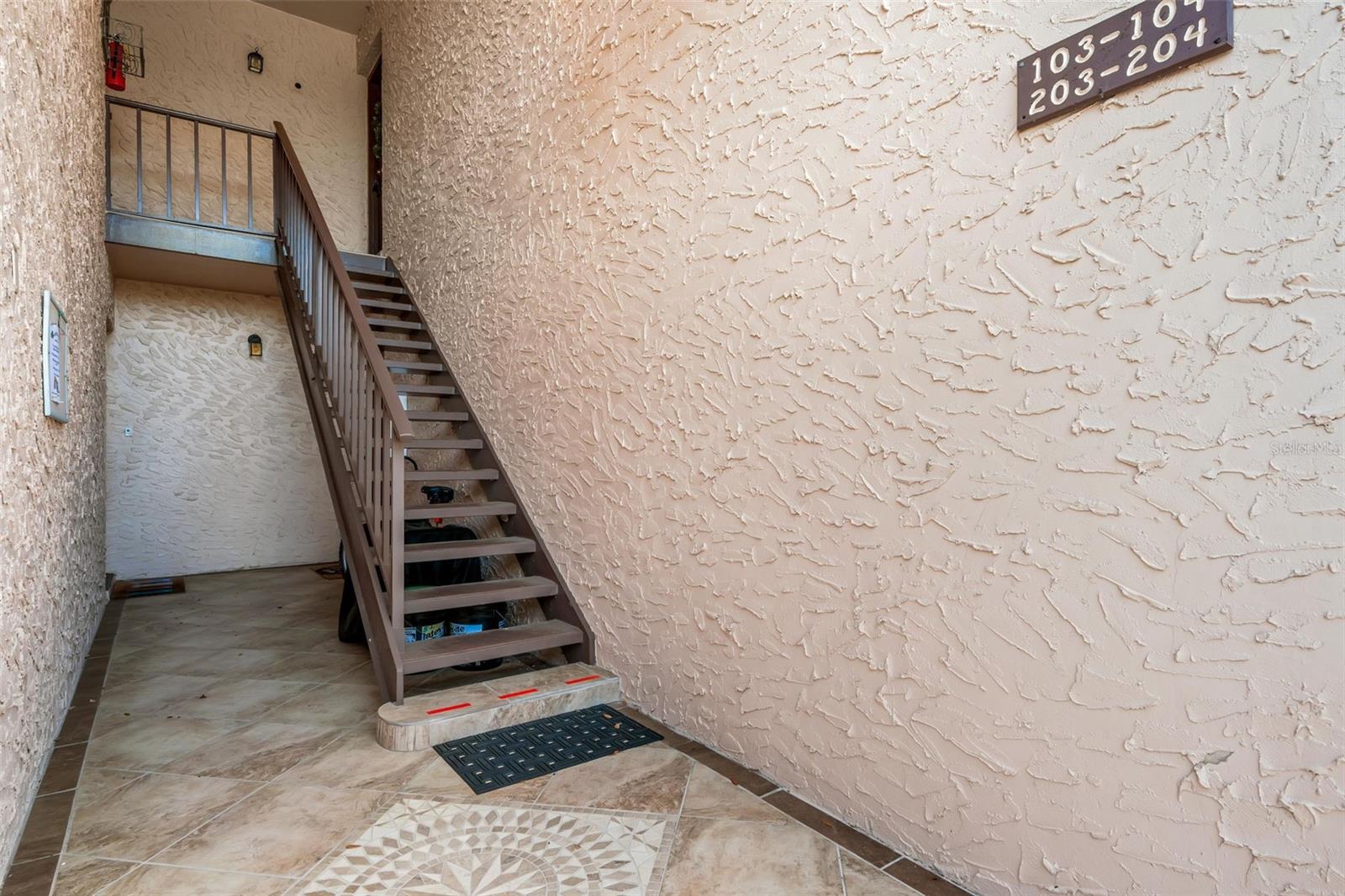 Image 5 of 30 For 203 Aspen Circle 203