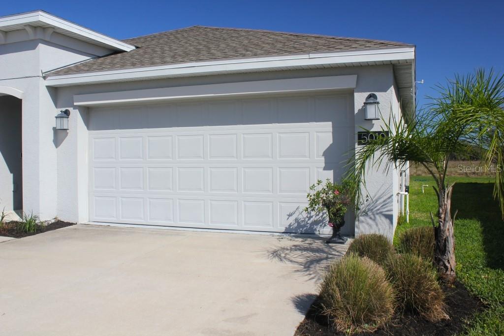 Image 14 of 34 For 5010 Four Strand Court