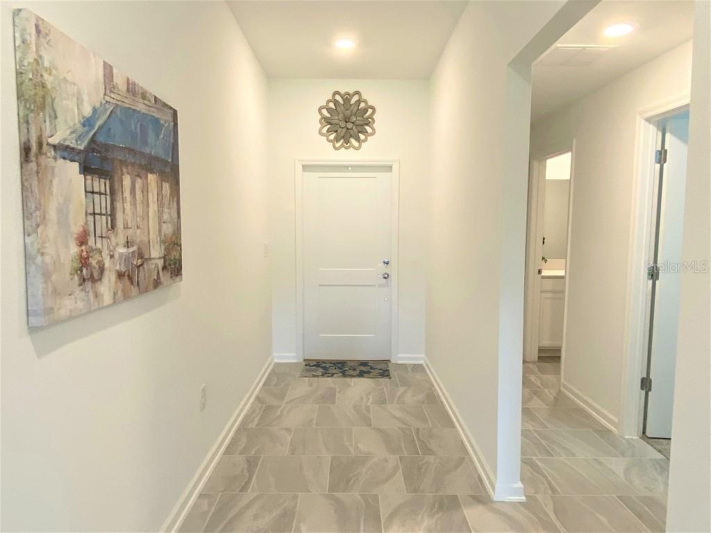 Image 22 of 34 For 5010 Four Strand Court