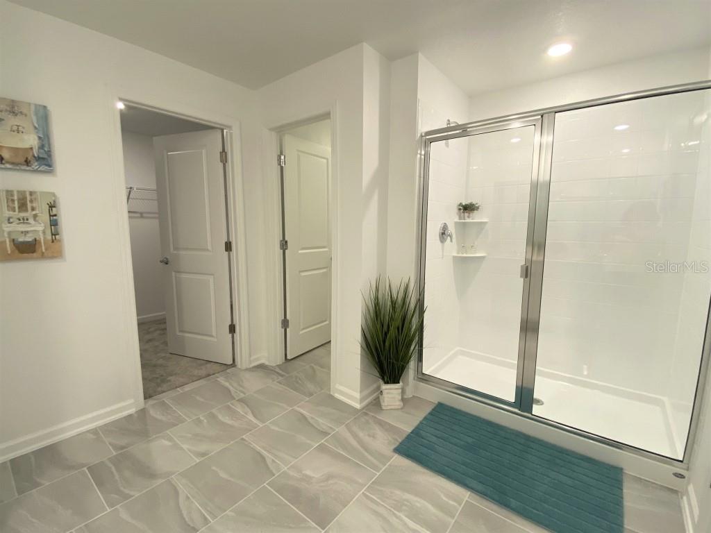 Image 23 of 34 For 5010 Four Strand Court