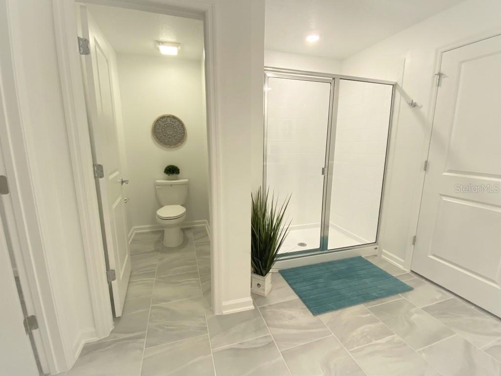 Image 24 of 34 For 5010 Four Strand Court