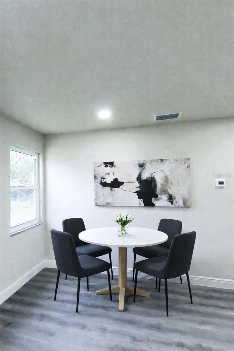 Image 14 of 38 For 5418 6th Avenue S