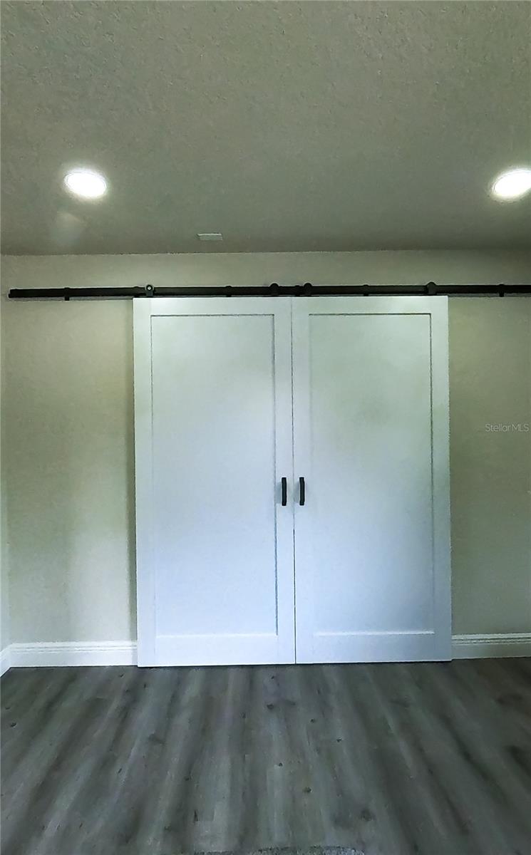 Image 24 of 38 For 5418 6th Avenue S