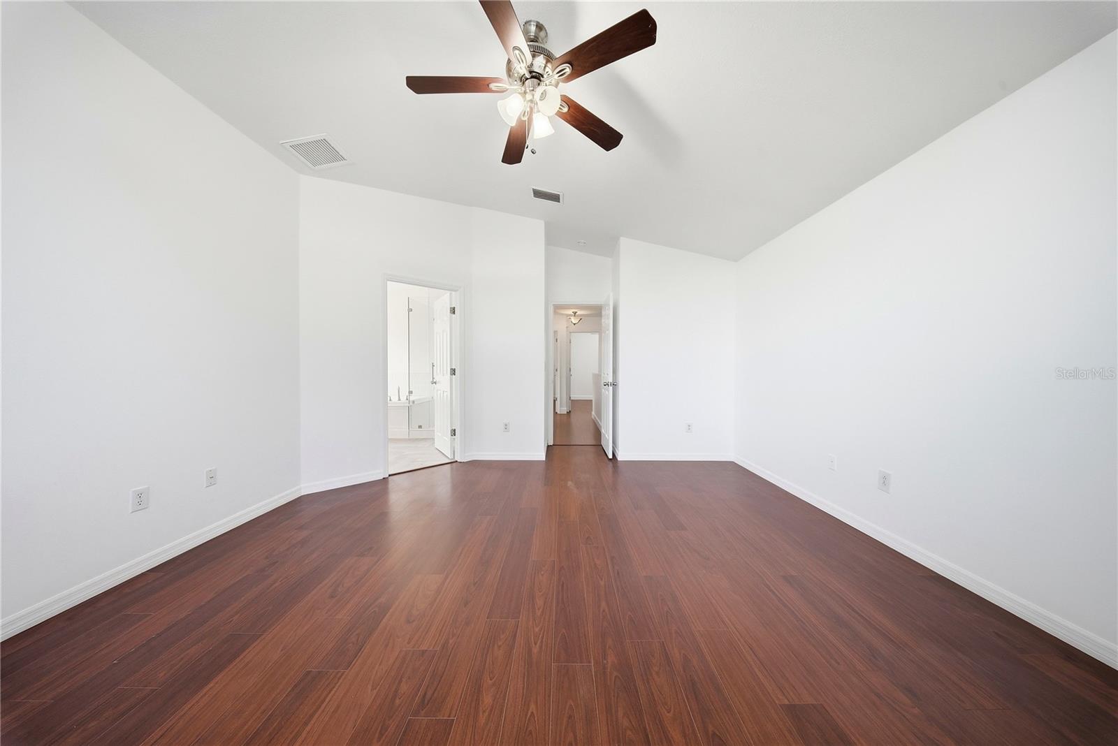 Image 22 of 39 For 1247 Key West Court