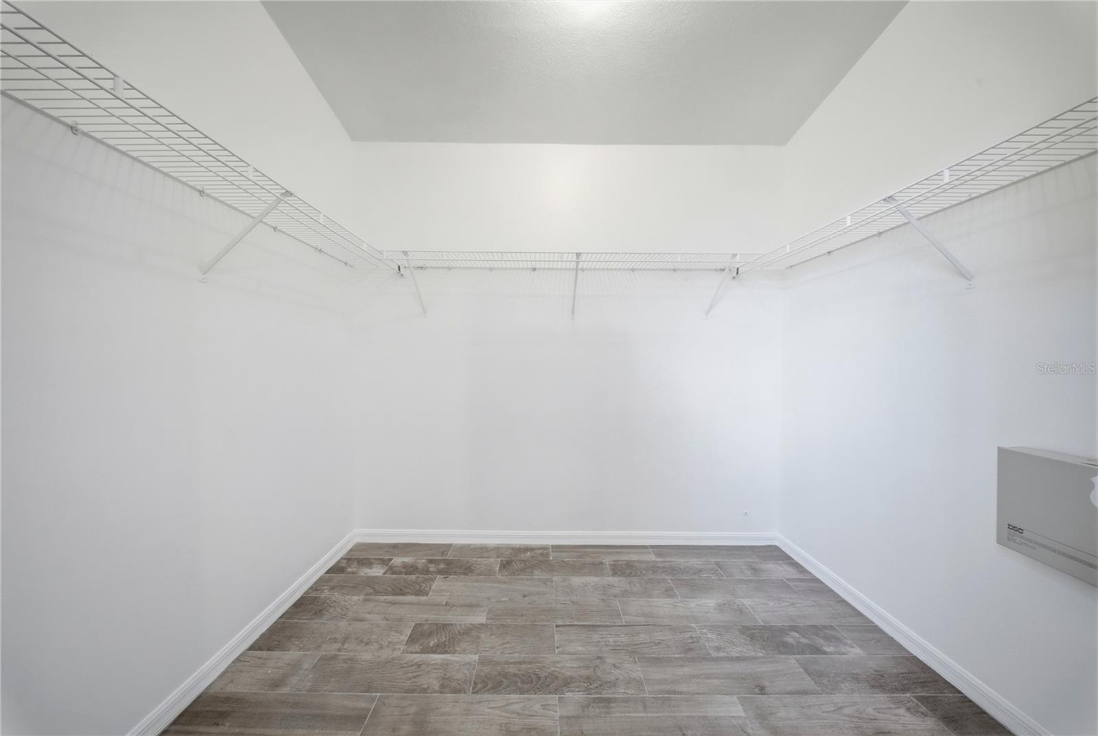 Image 26 of 39 For 1247 Key West Court