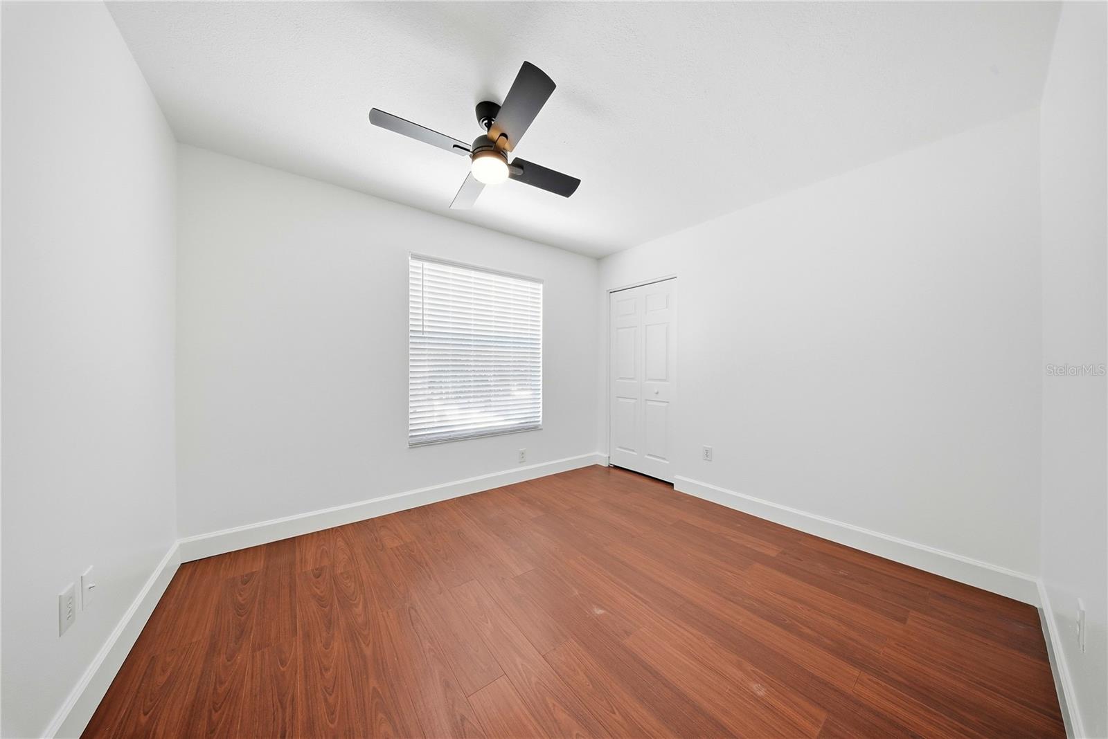 Image 27 of 39 For 1247 Key West Court