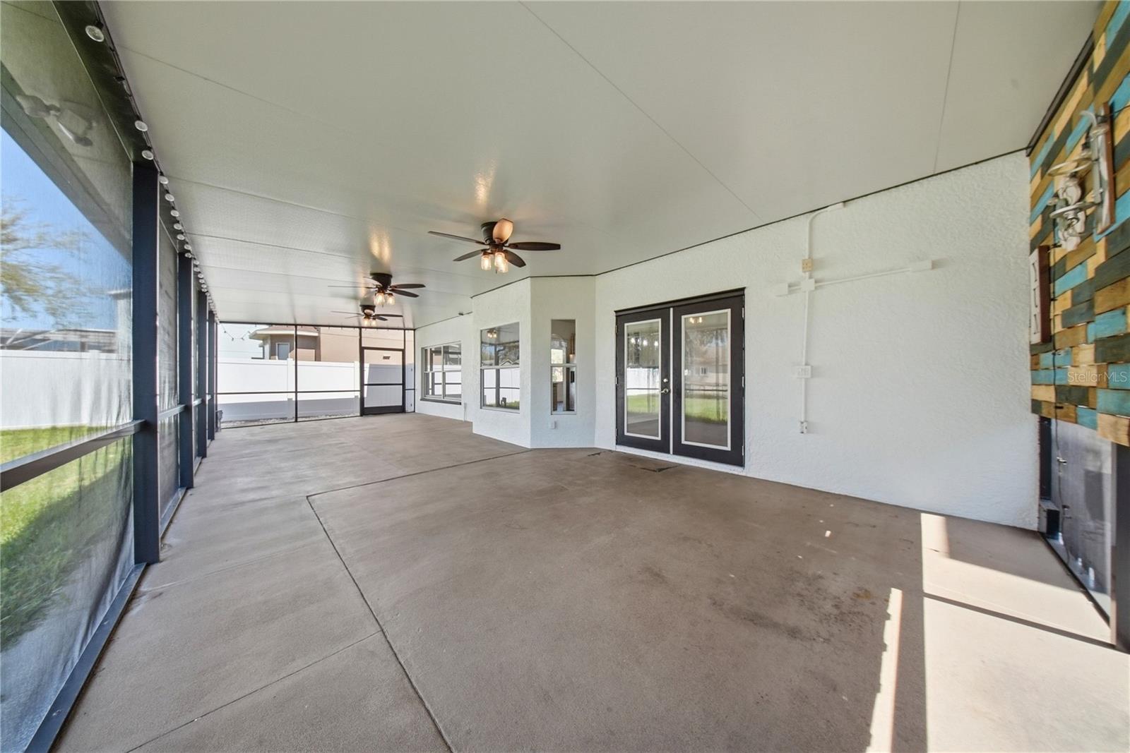 Image 33 of 39 For 1247 Key West Court