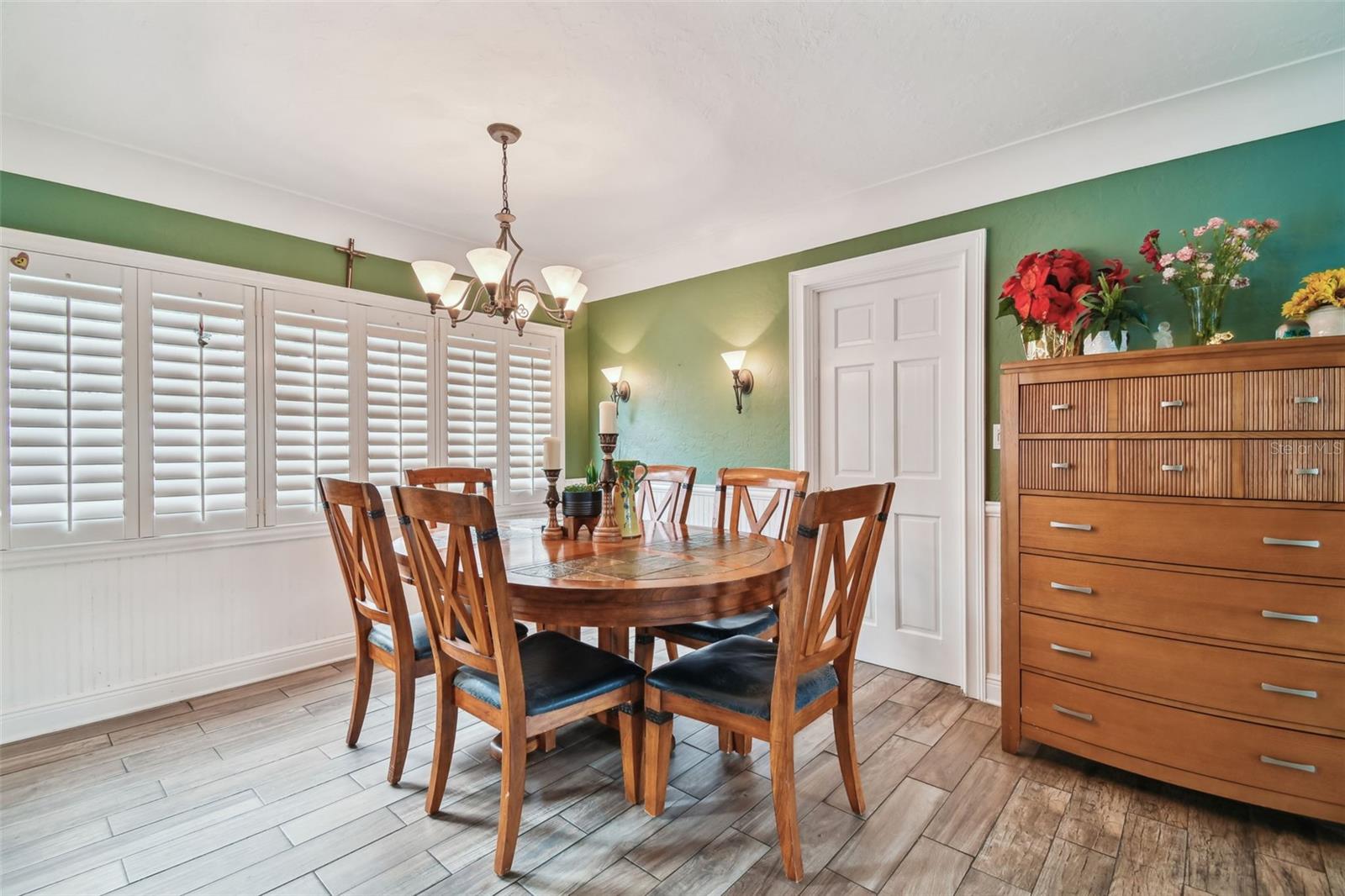 Image 16 of 63 For 2331 64th Street N