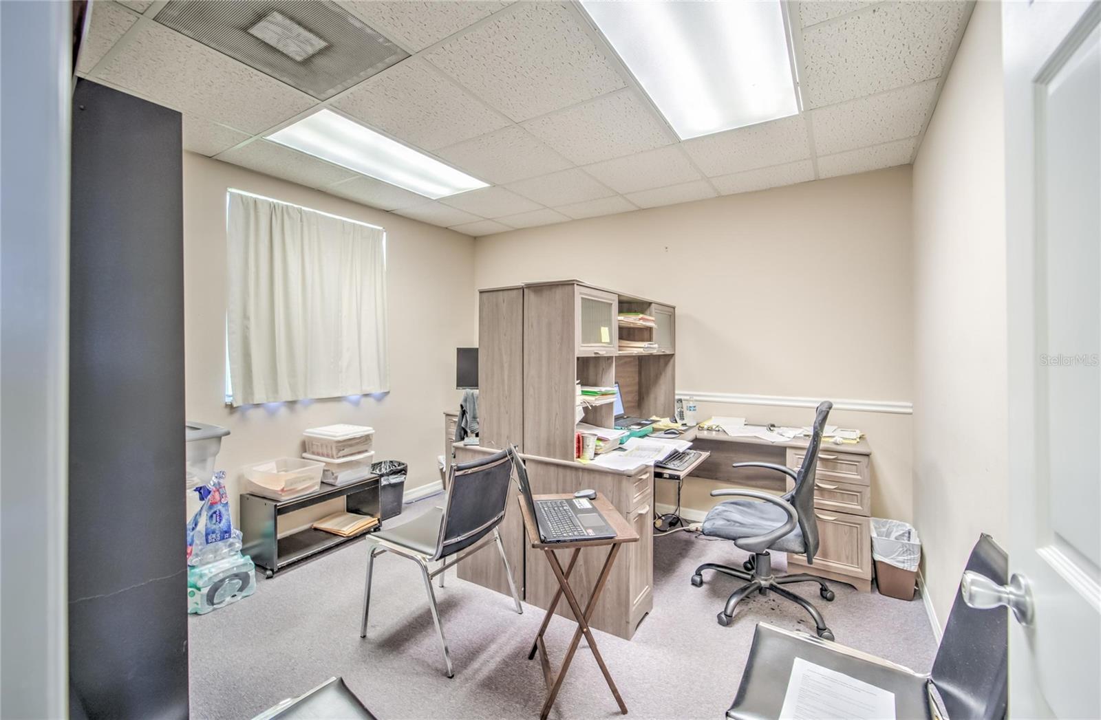 Image 26 of 100 For 504 Baker Street