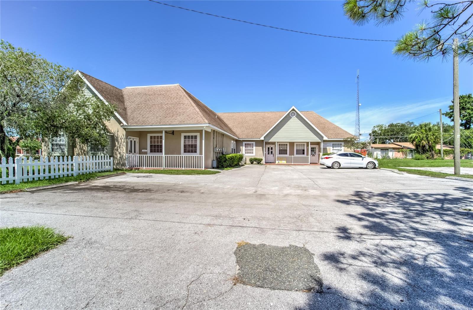 Image 36 of 100 For 504 Baker Street