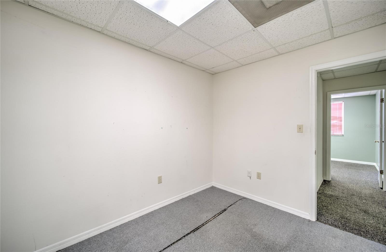 Image 82 of 100 For 504 Baker Street